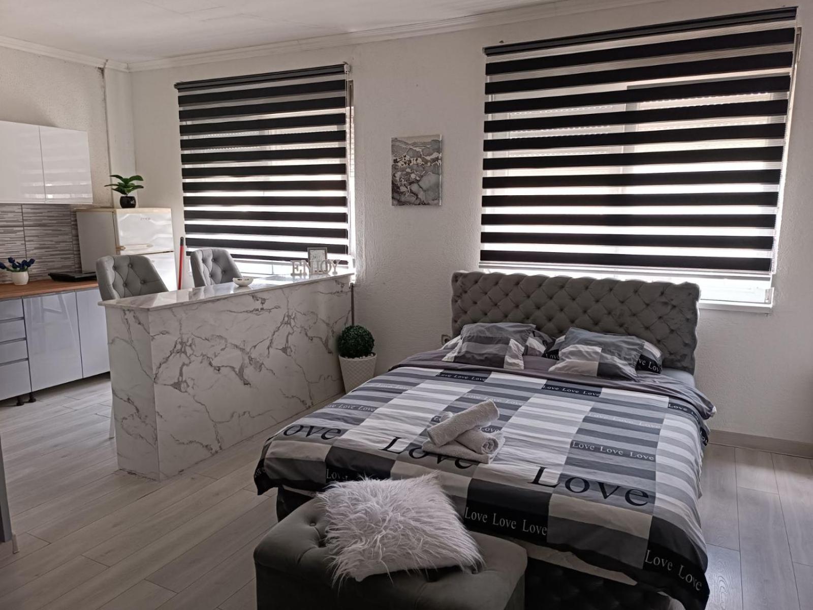 Apartman U Centru Sid község Kültér fotó